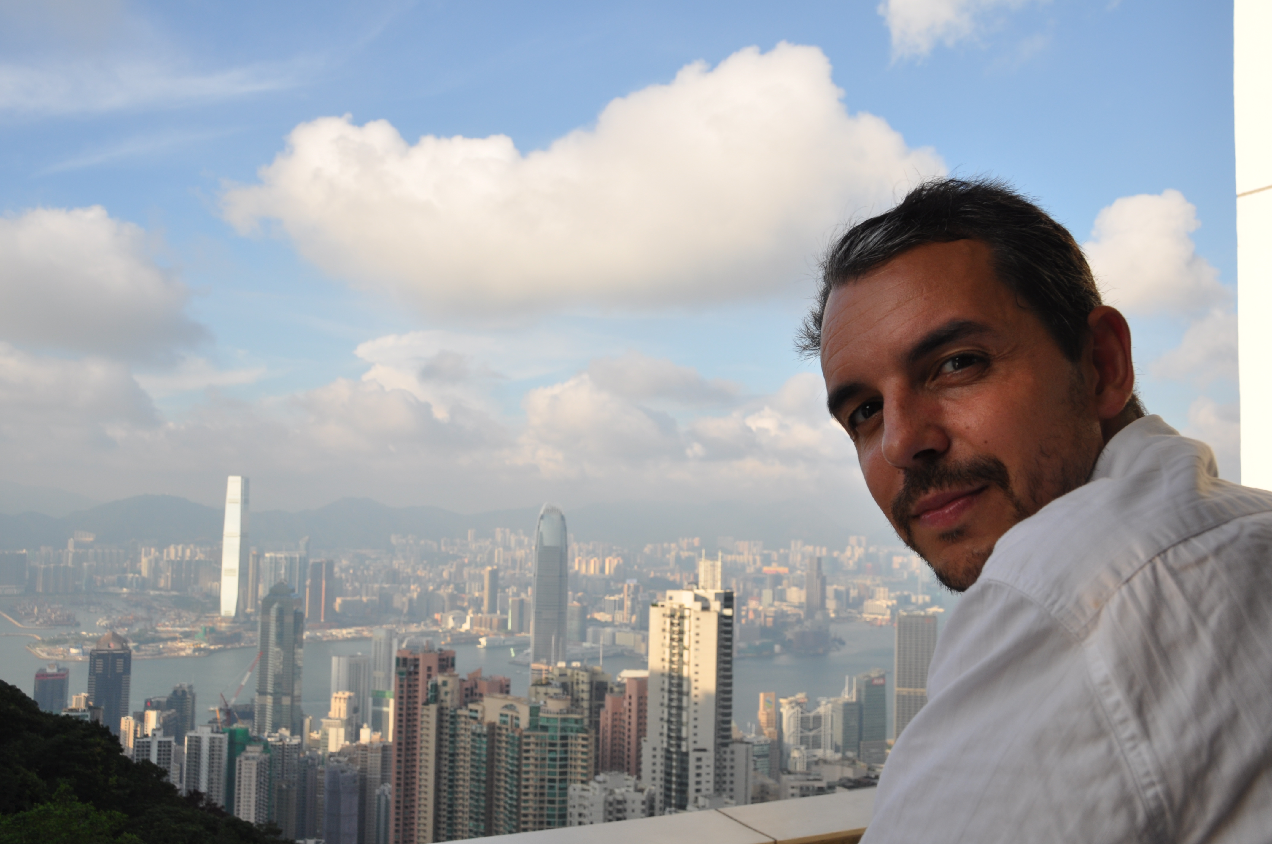 twotraveltheworld-VictoriaPeak