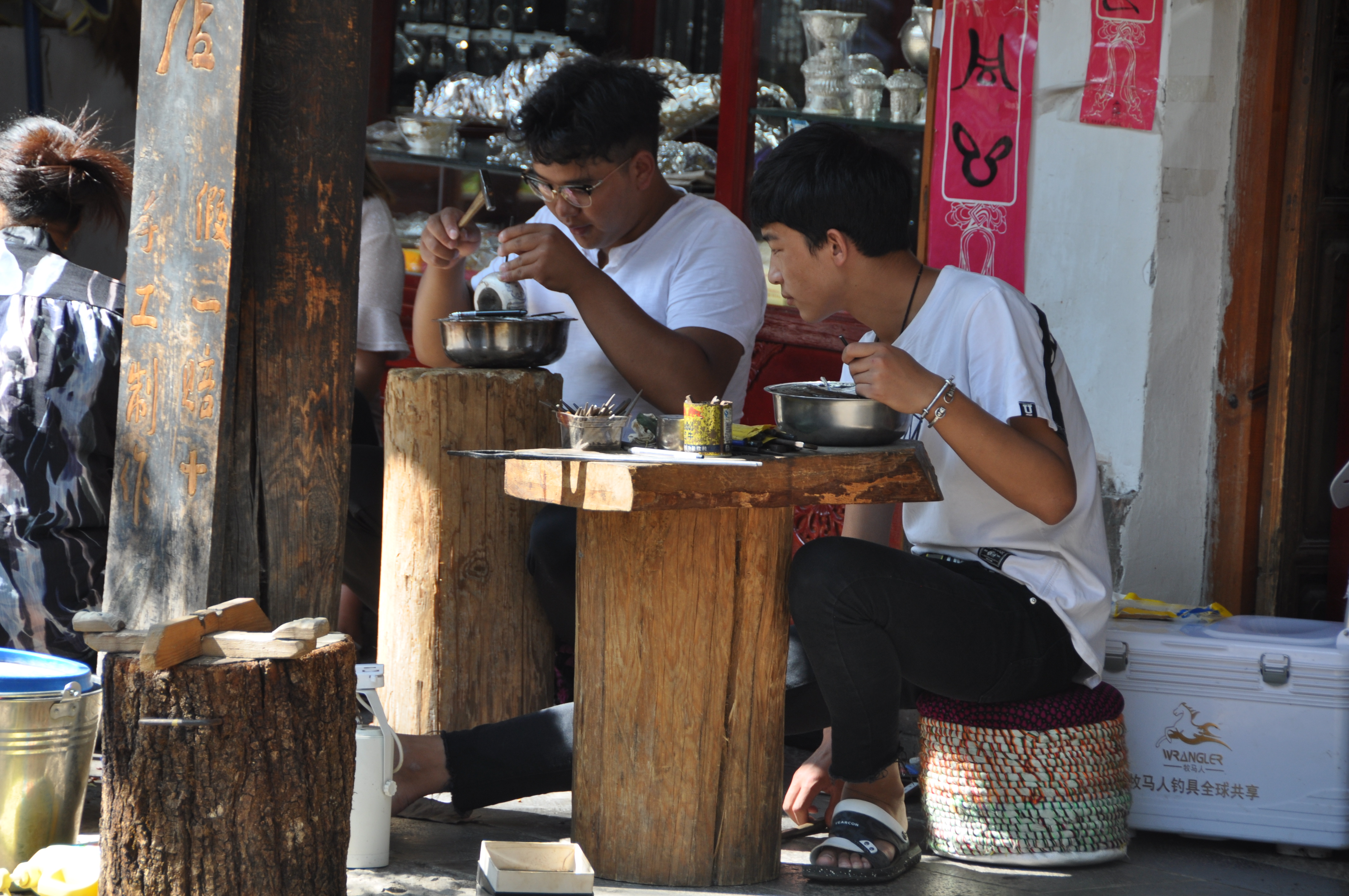 twotraveltheworld-Lijiang