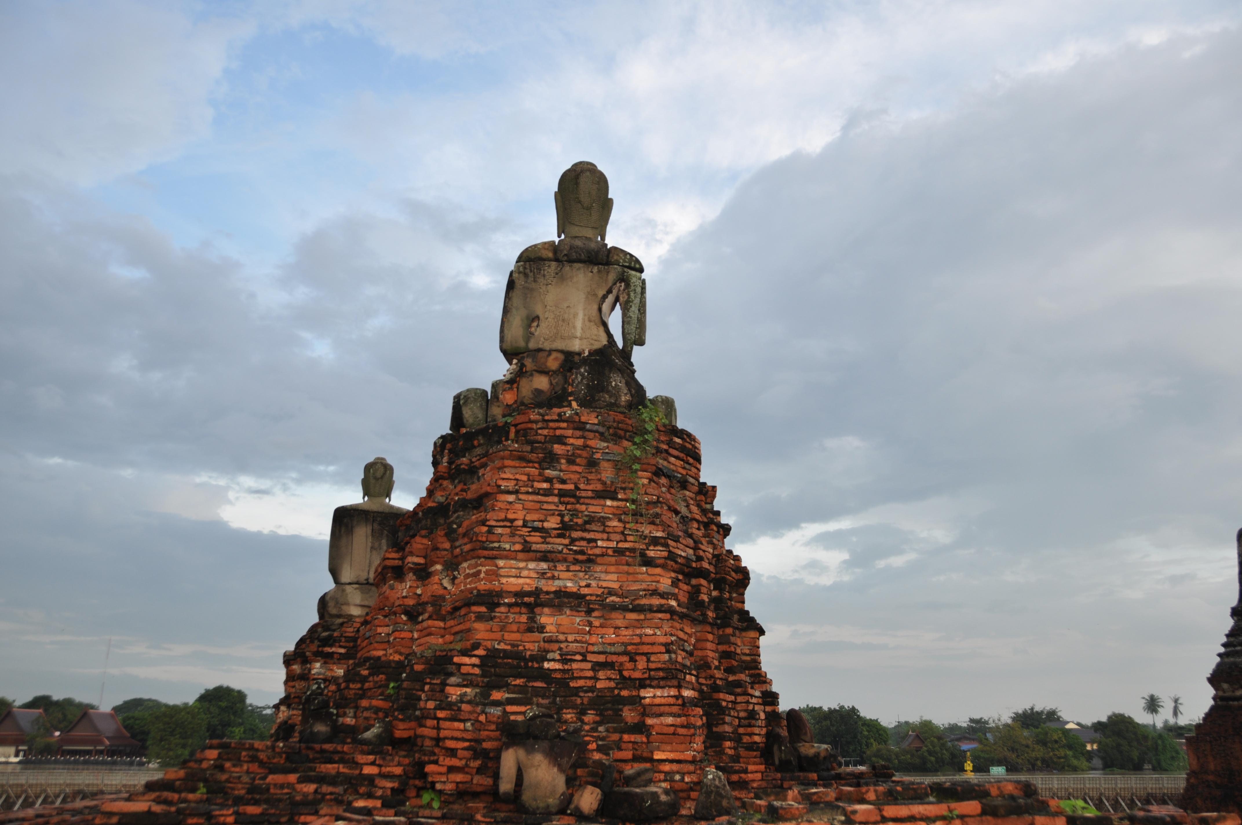 twotraveltheworld-Ayutthaya