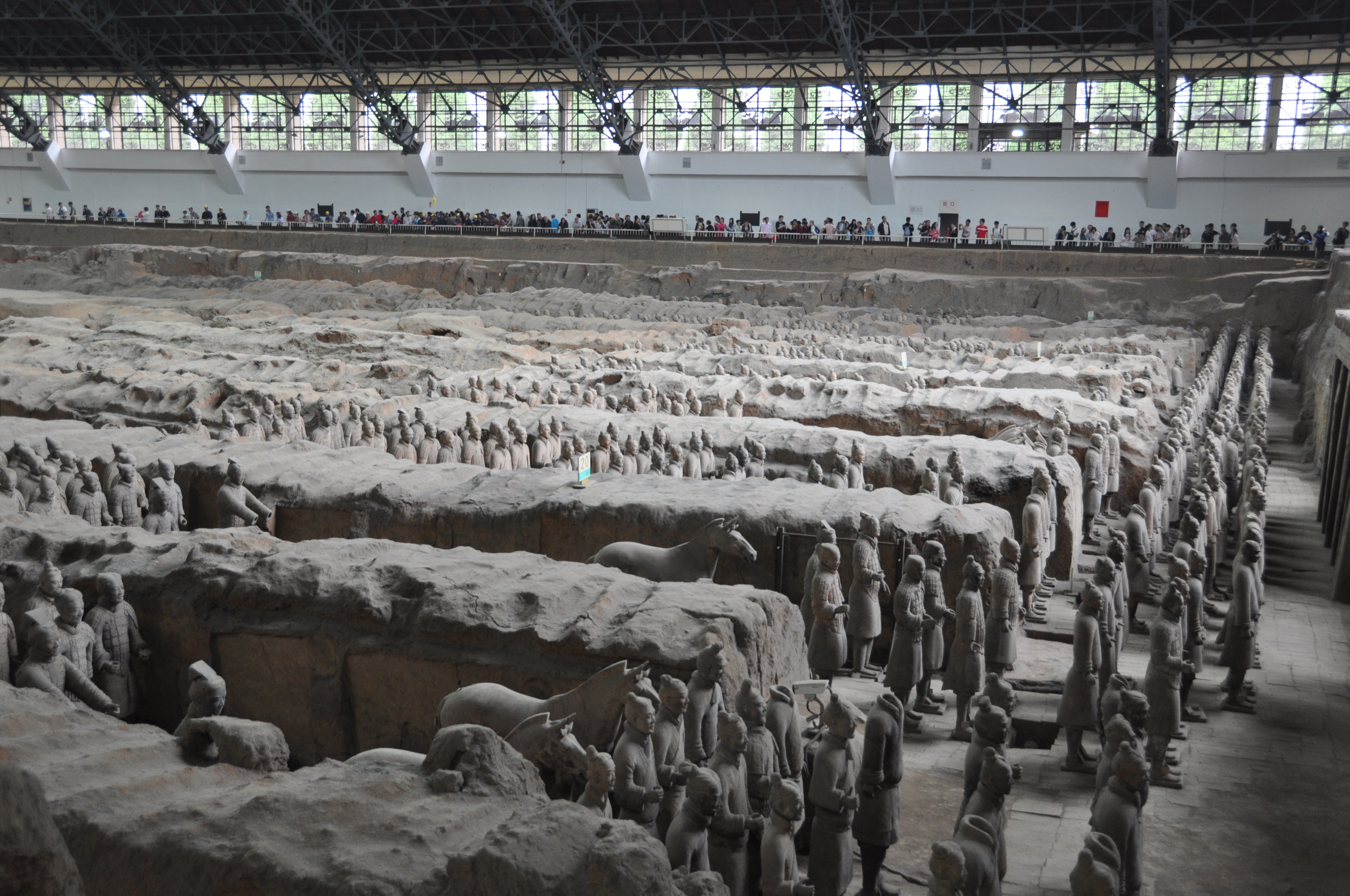 twotraveltheworld-terracottaarmy