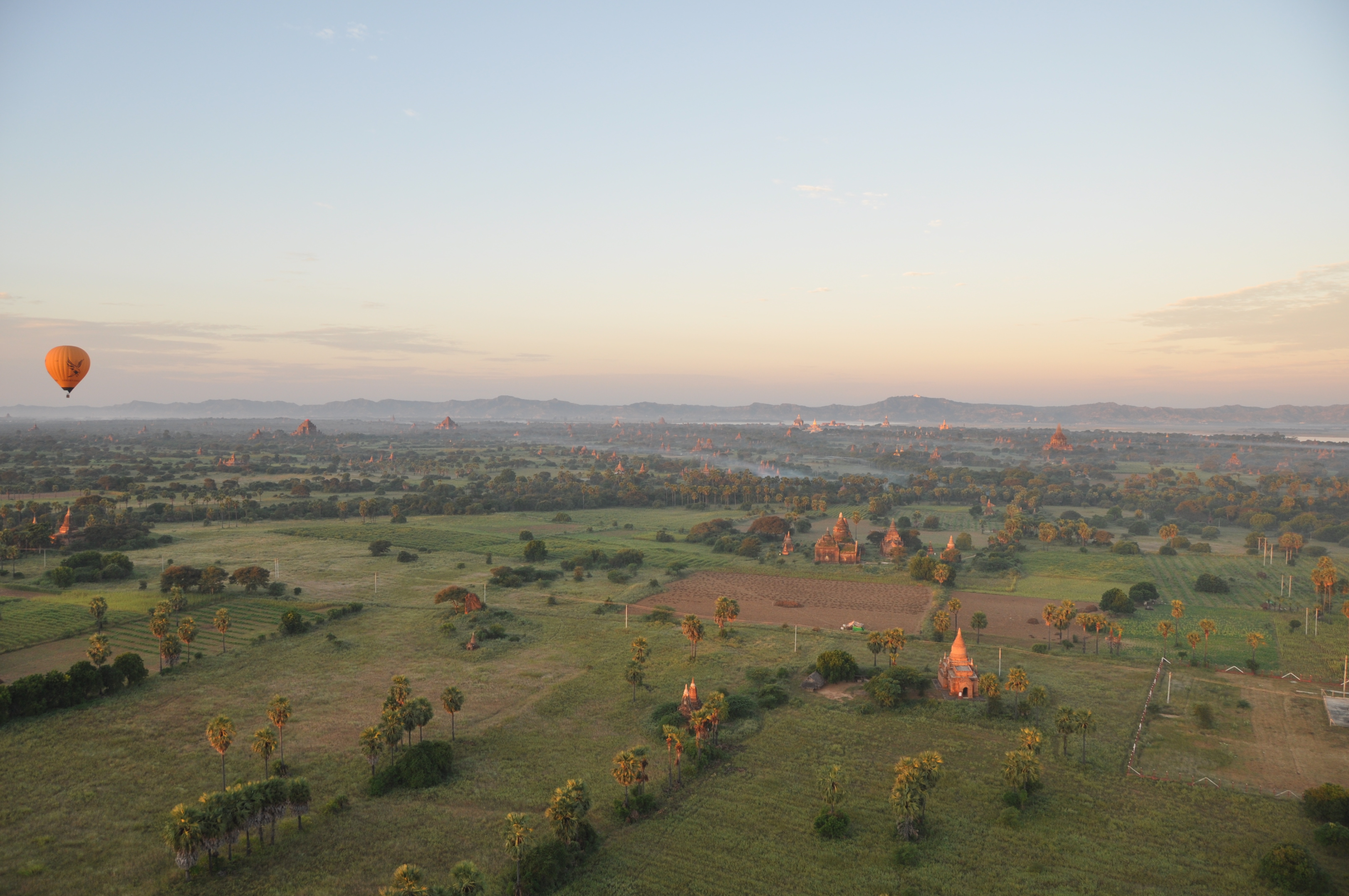 twotraveltheworld-Bagan