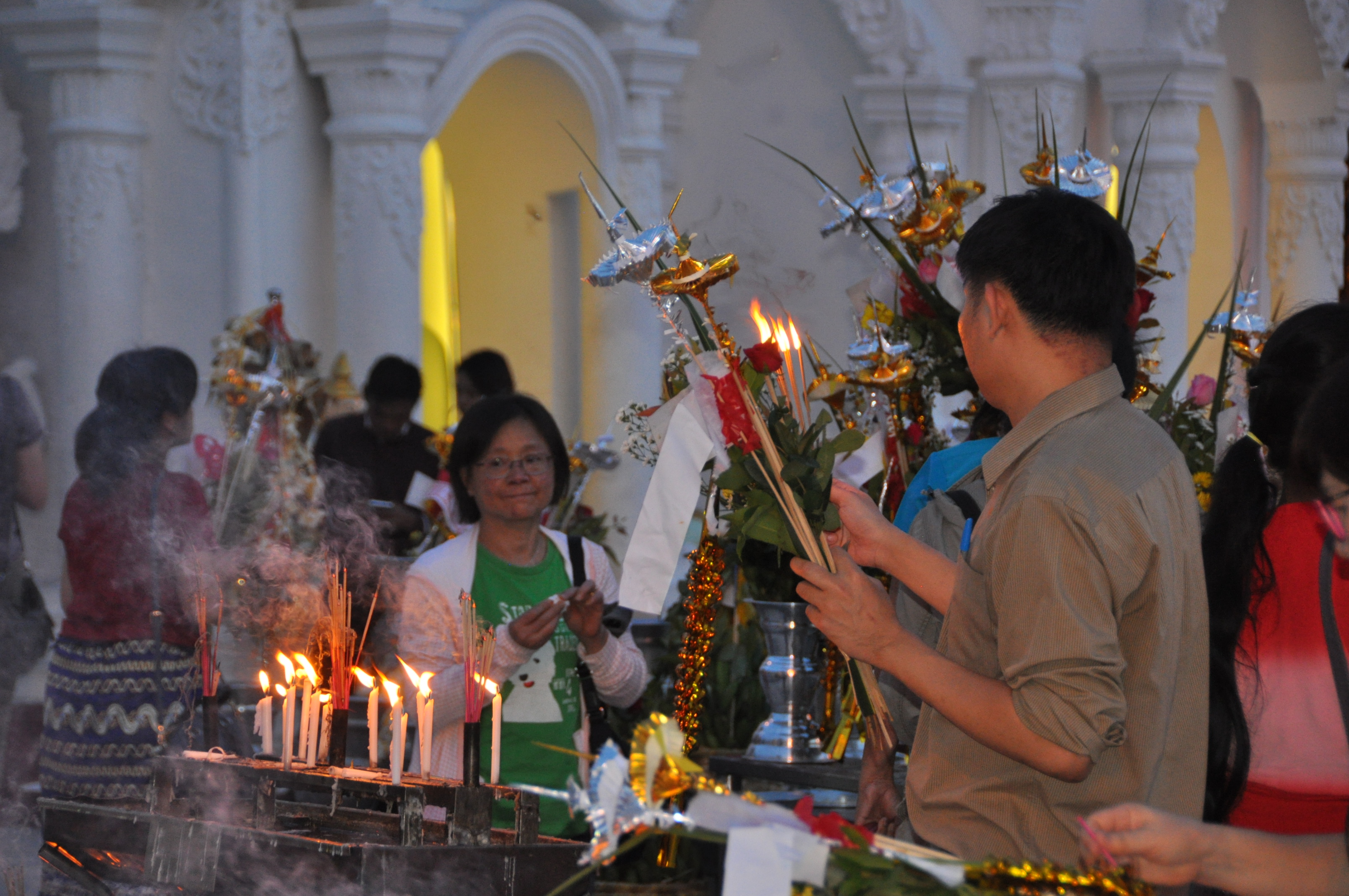 twotraveltheworld-Swedagon