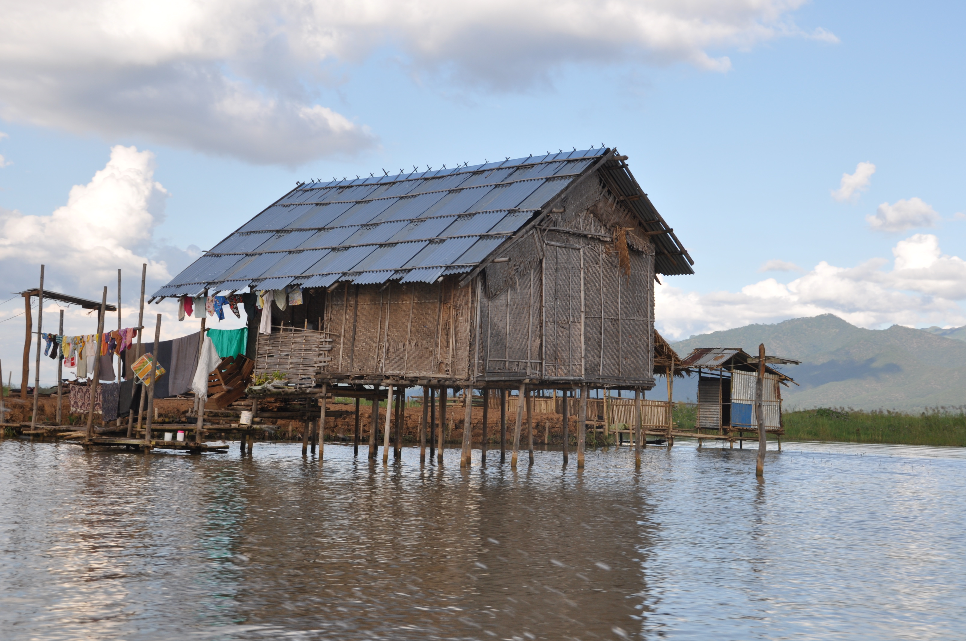 twotraveltheworld-Inlelake