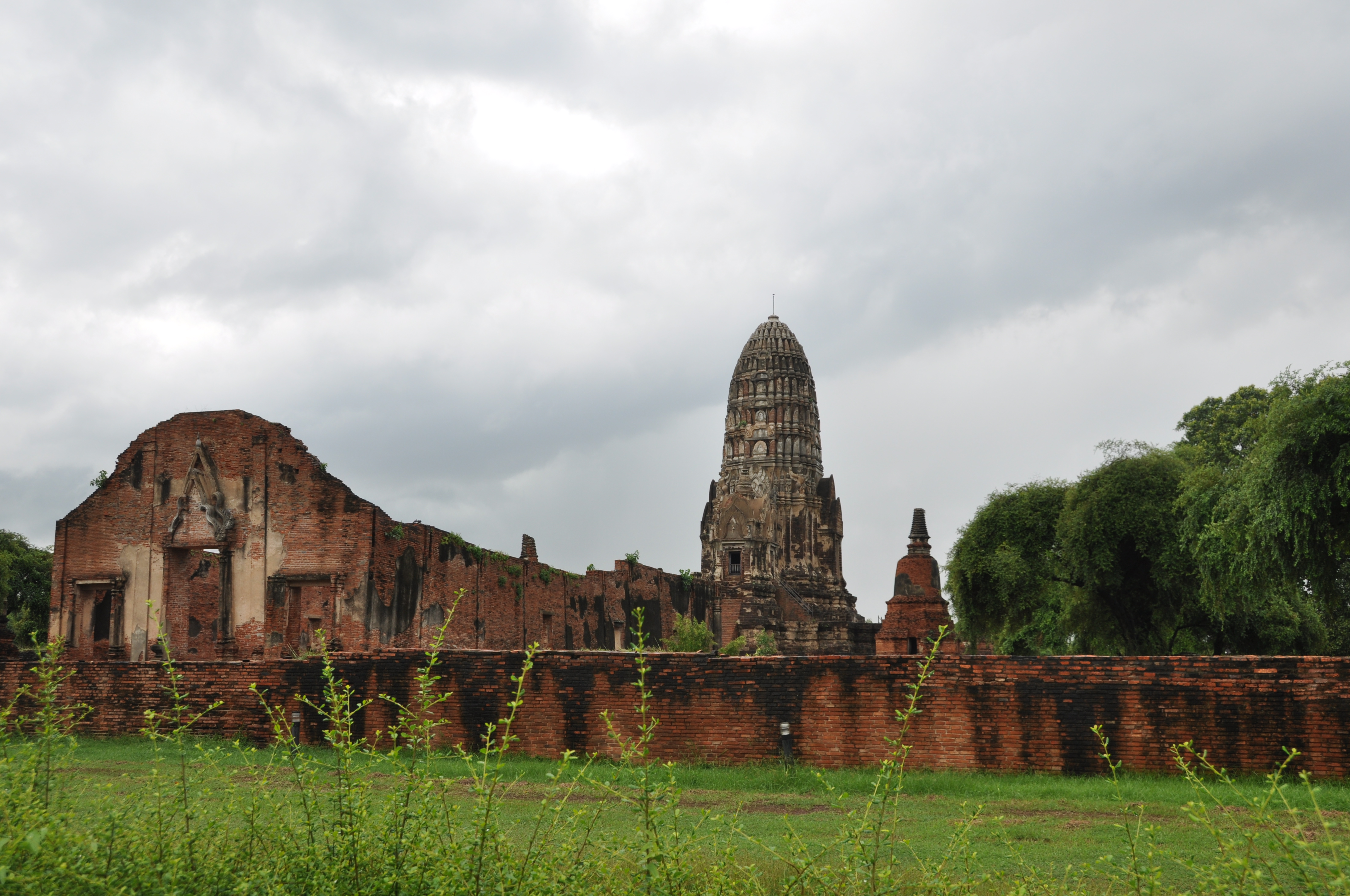 Two Travel The World - Ayutthaya - Wat Ratchaburana