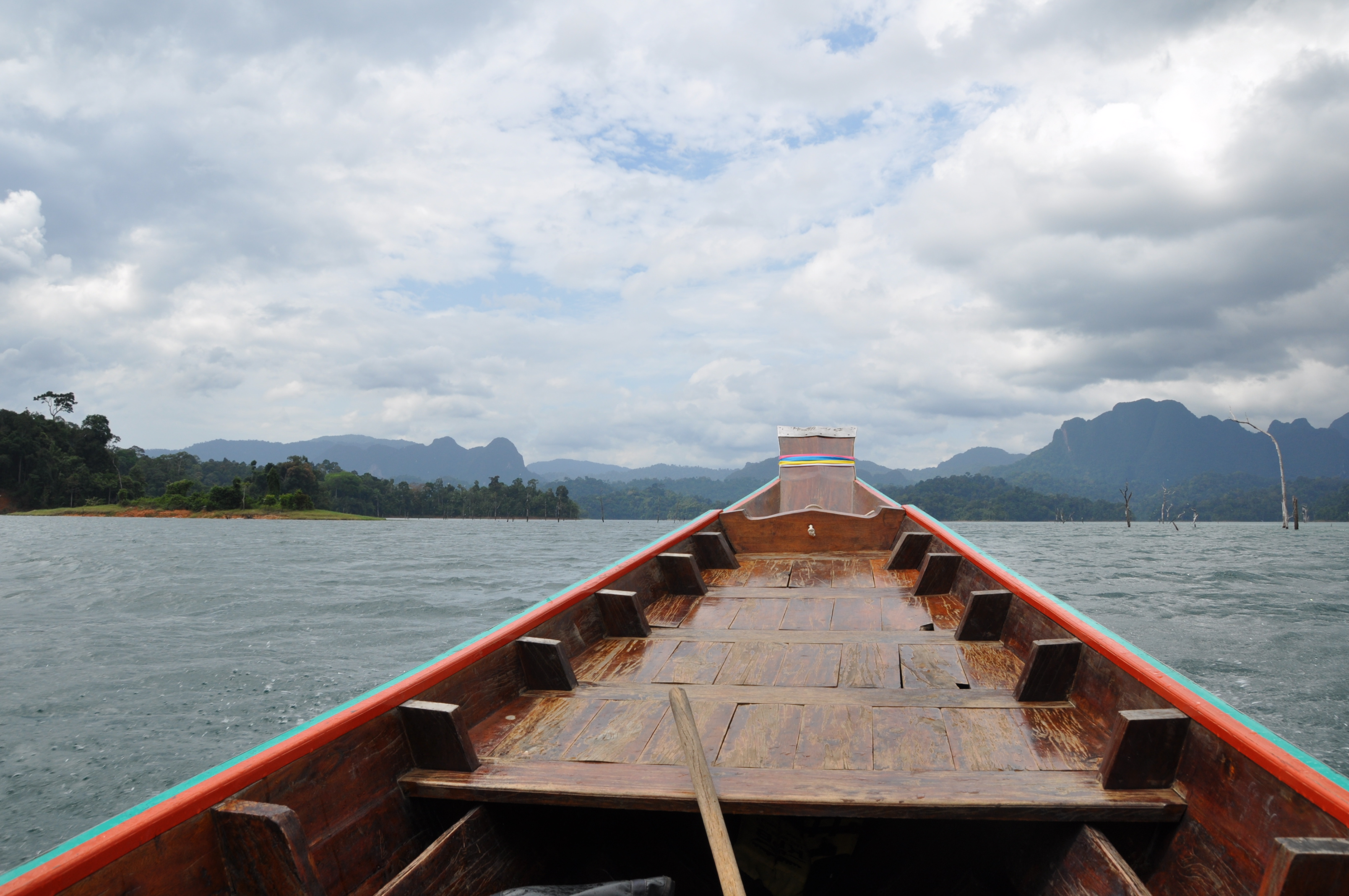 twotraveltheworld-Kha Sok Lake