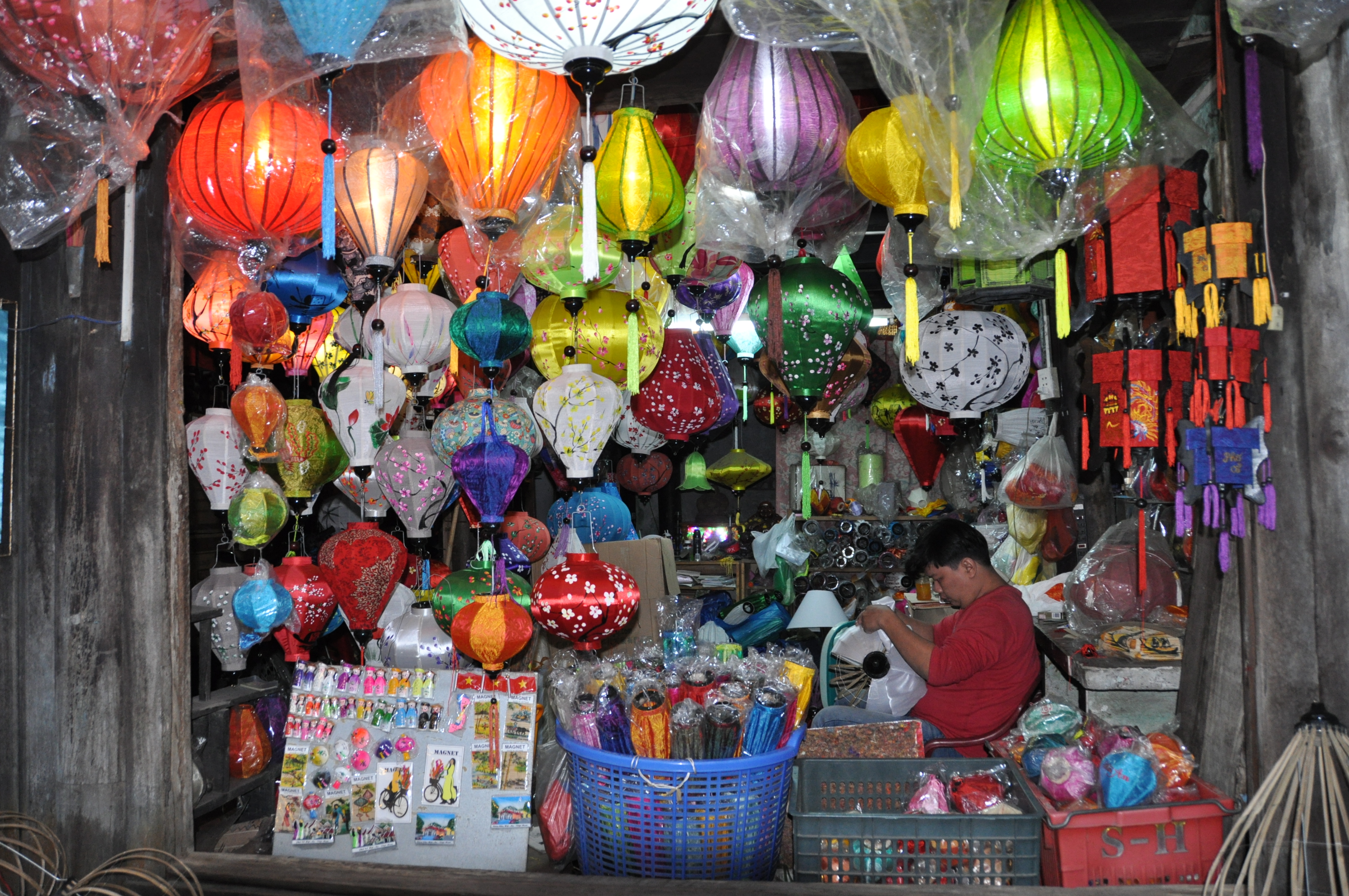 twotraveltheworld-HoiAn