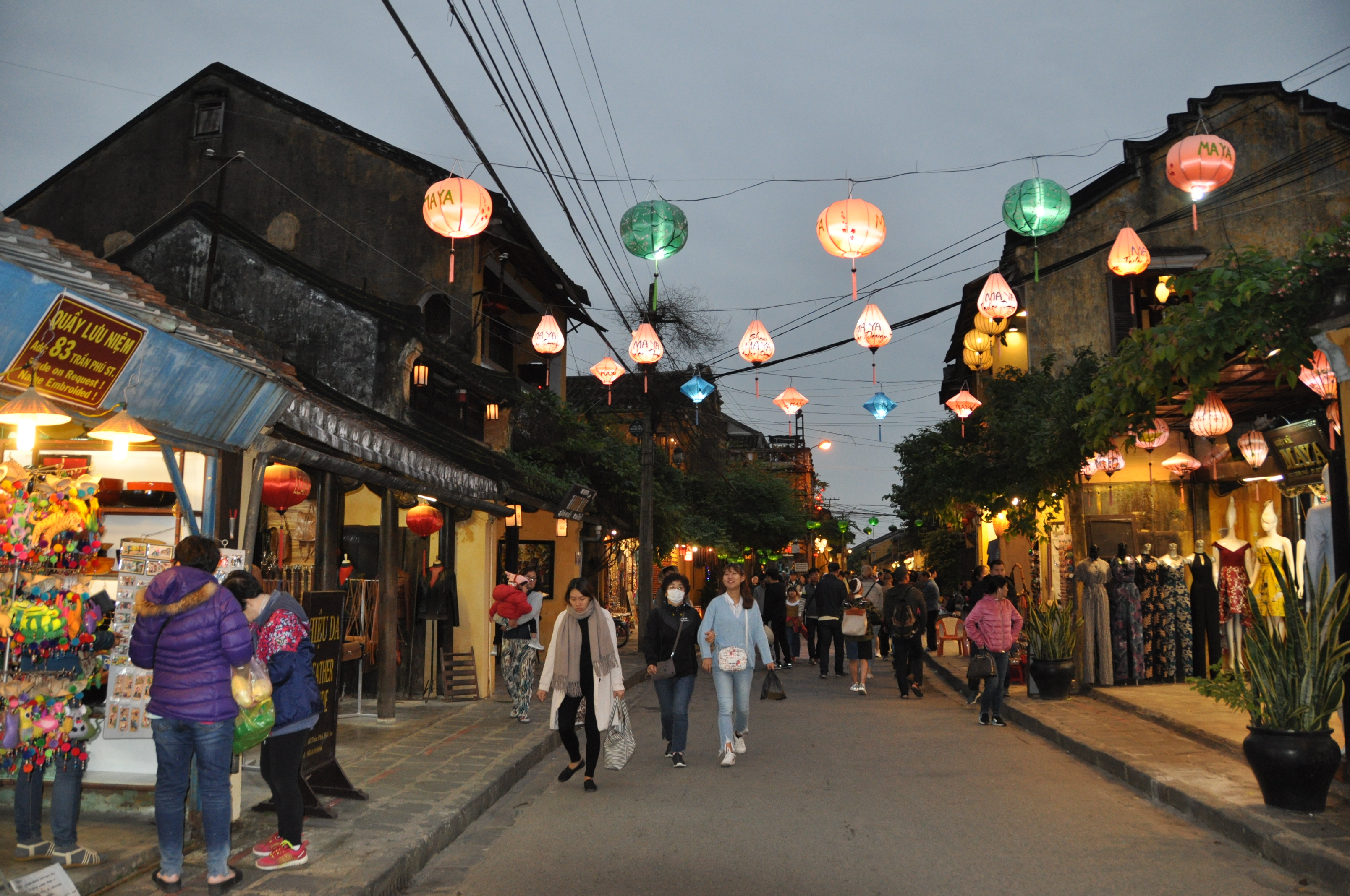 twotraveltheworld-HoiAn