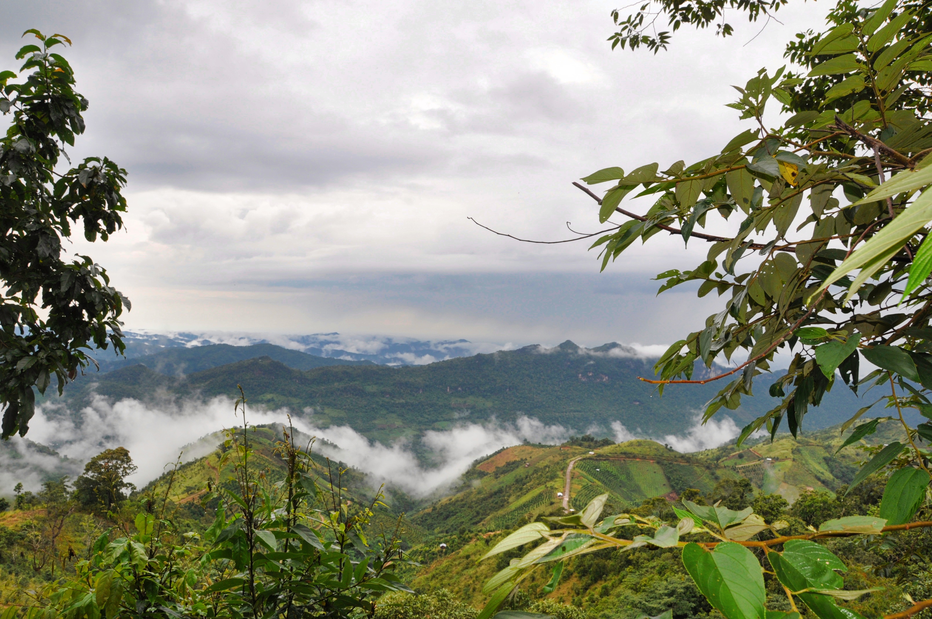 Two Travel The World - Inle Lake to Kalaw