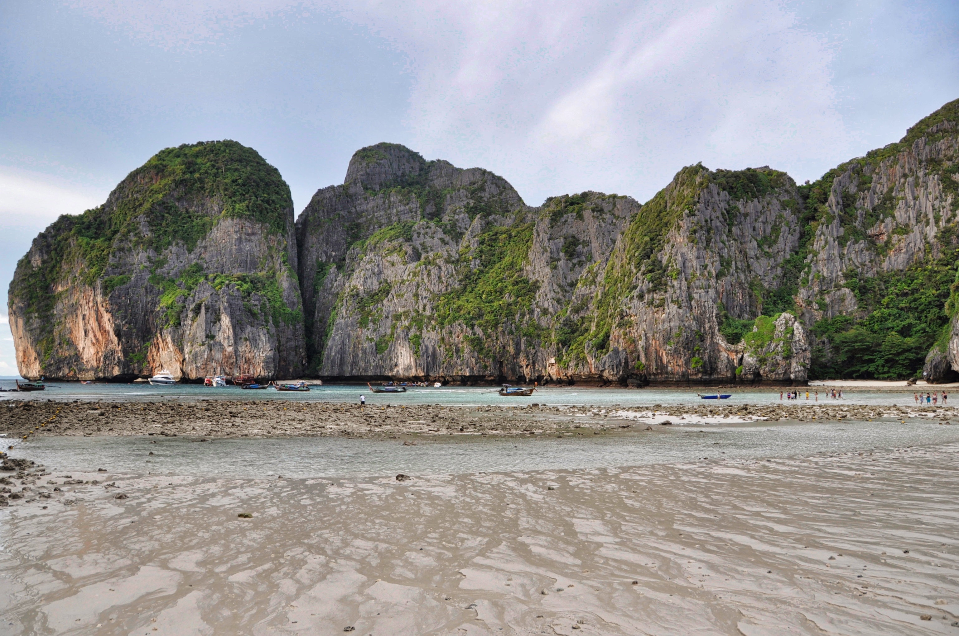 Two Travel The World - Maya Bay day trip