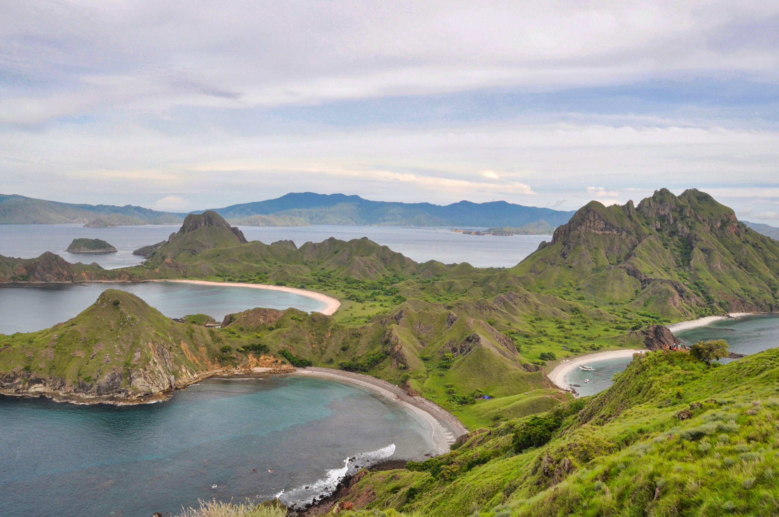 Two Travel The World - Manta Point Labuan Bajo