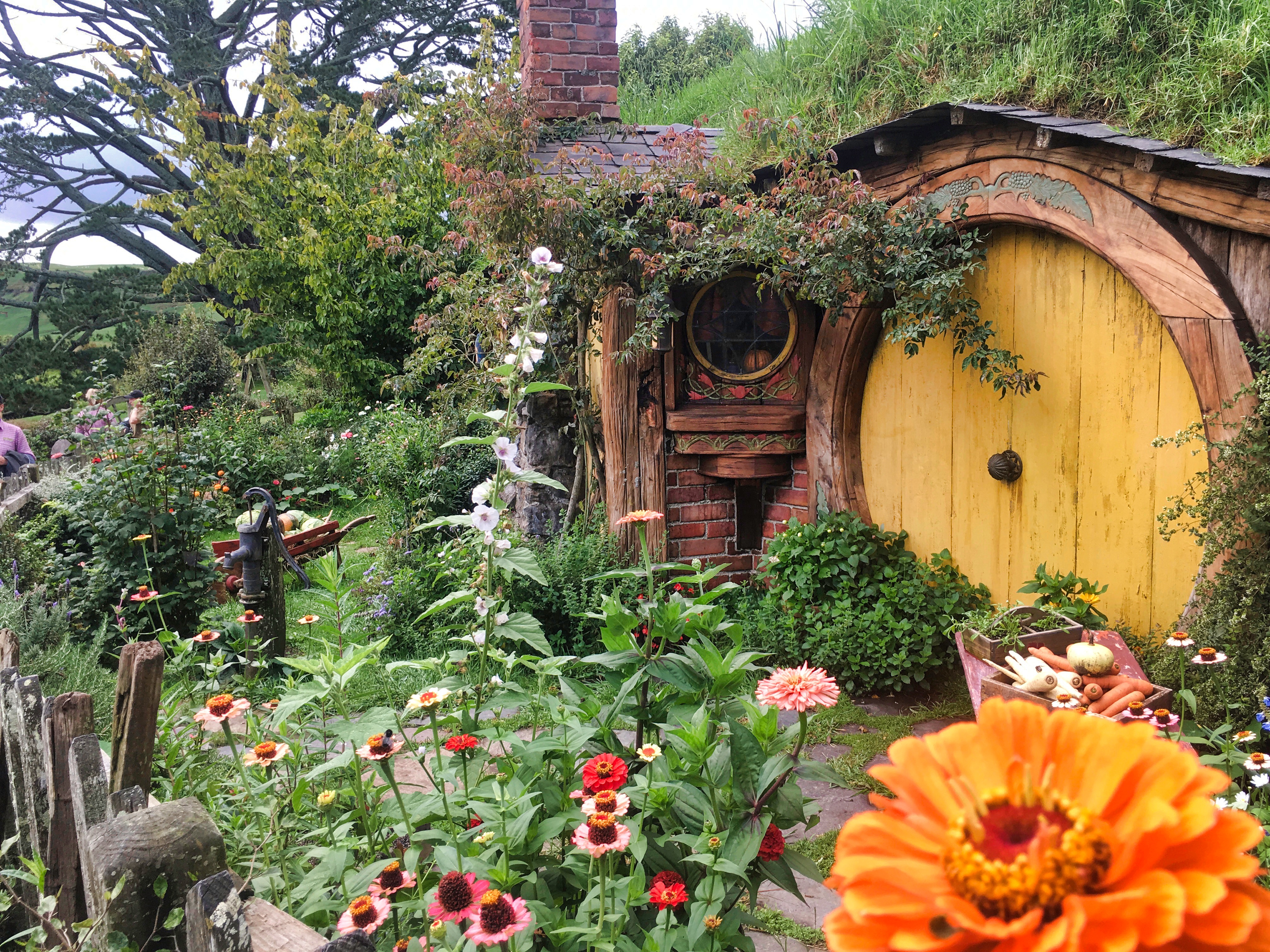 twotraveltheworld-Hobbiton