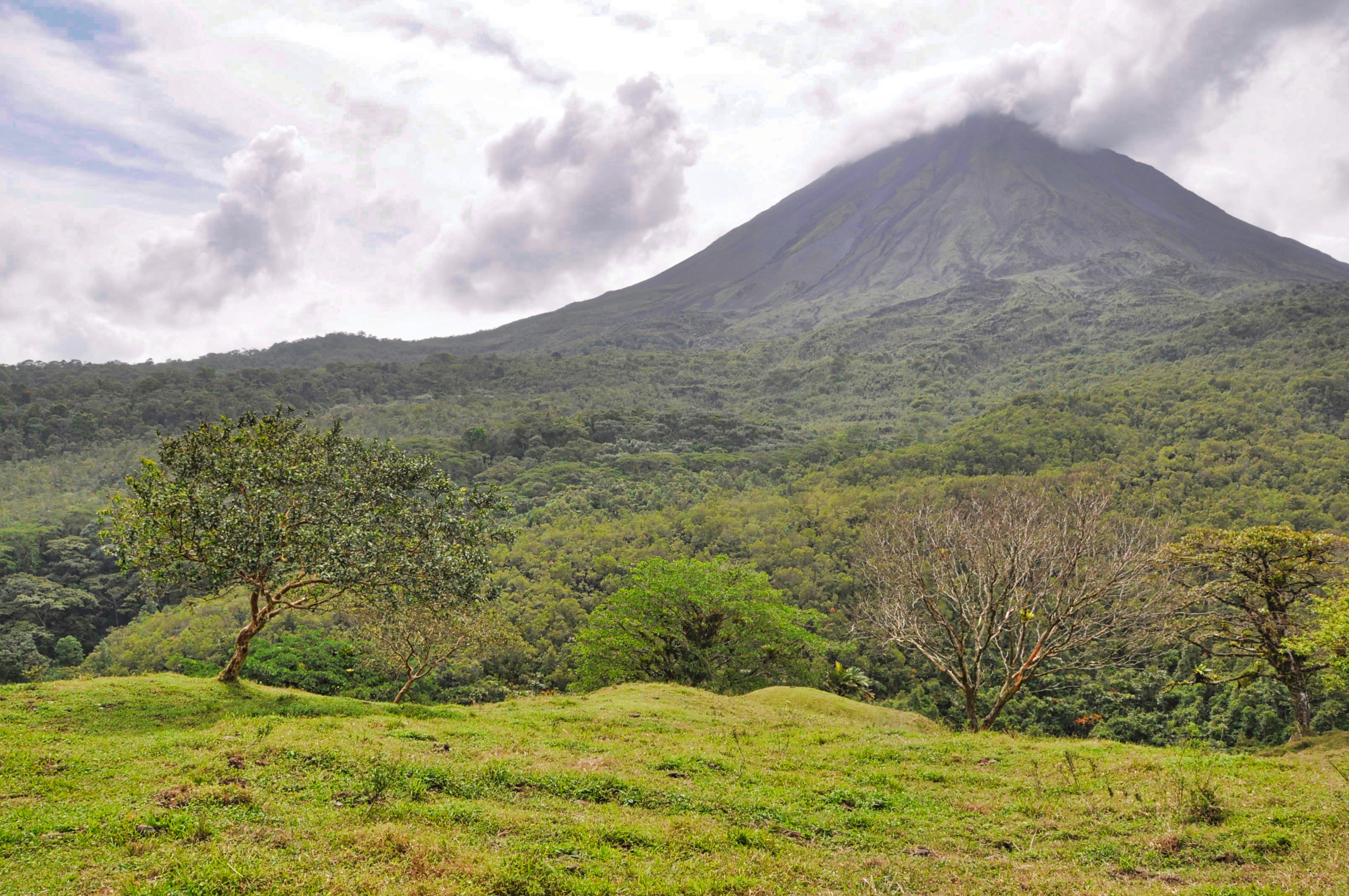 Two Travel The World - La fortuna hike - Mirador el Silencio