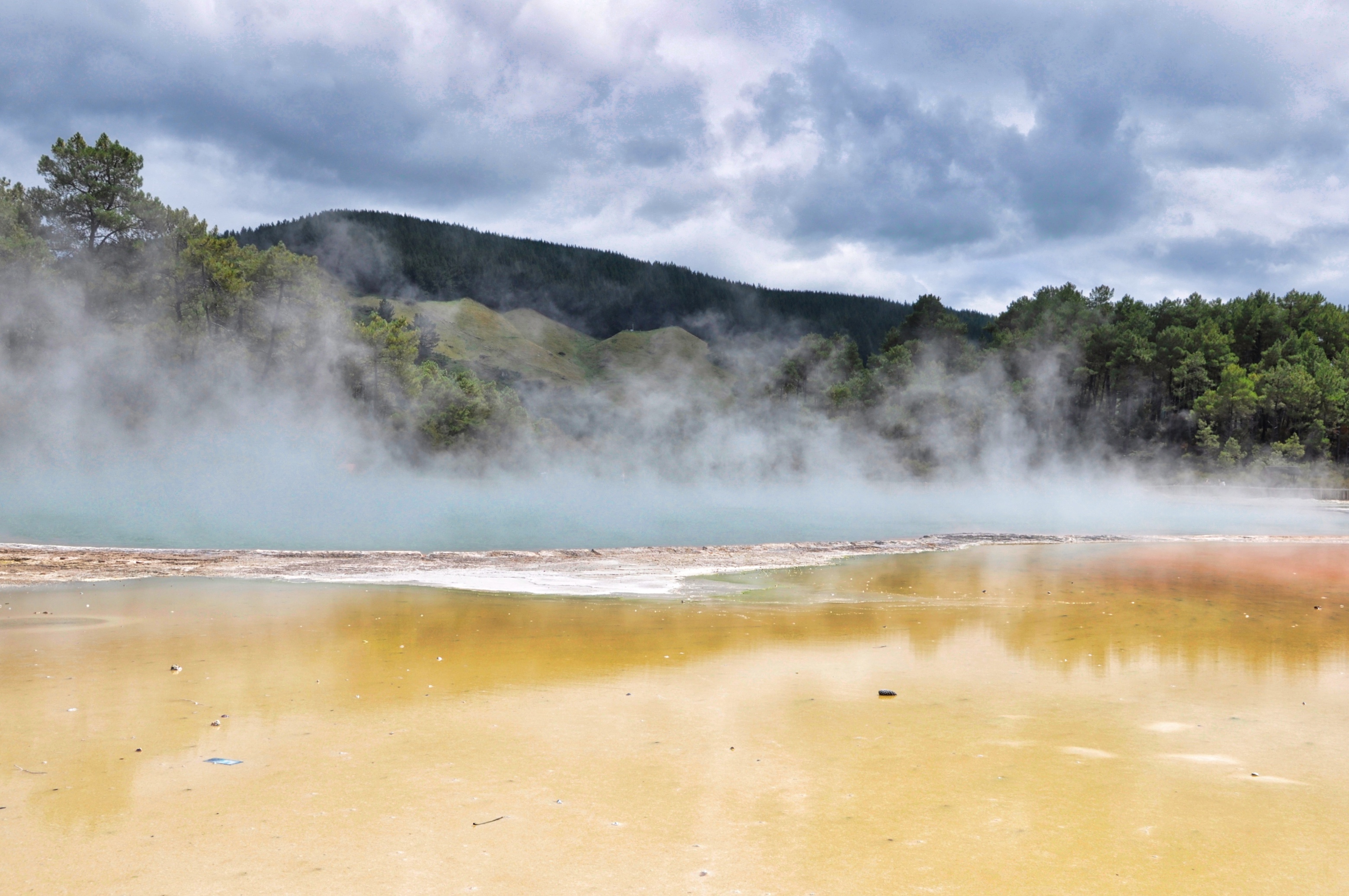 twotraveltheworld-waiotapu