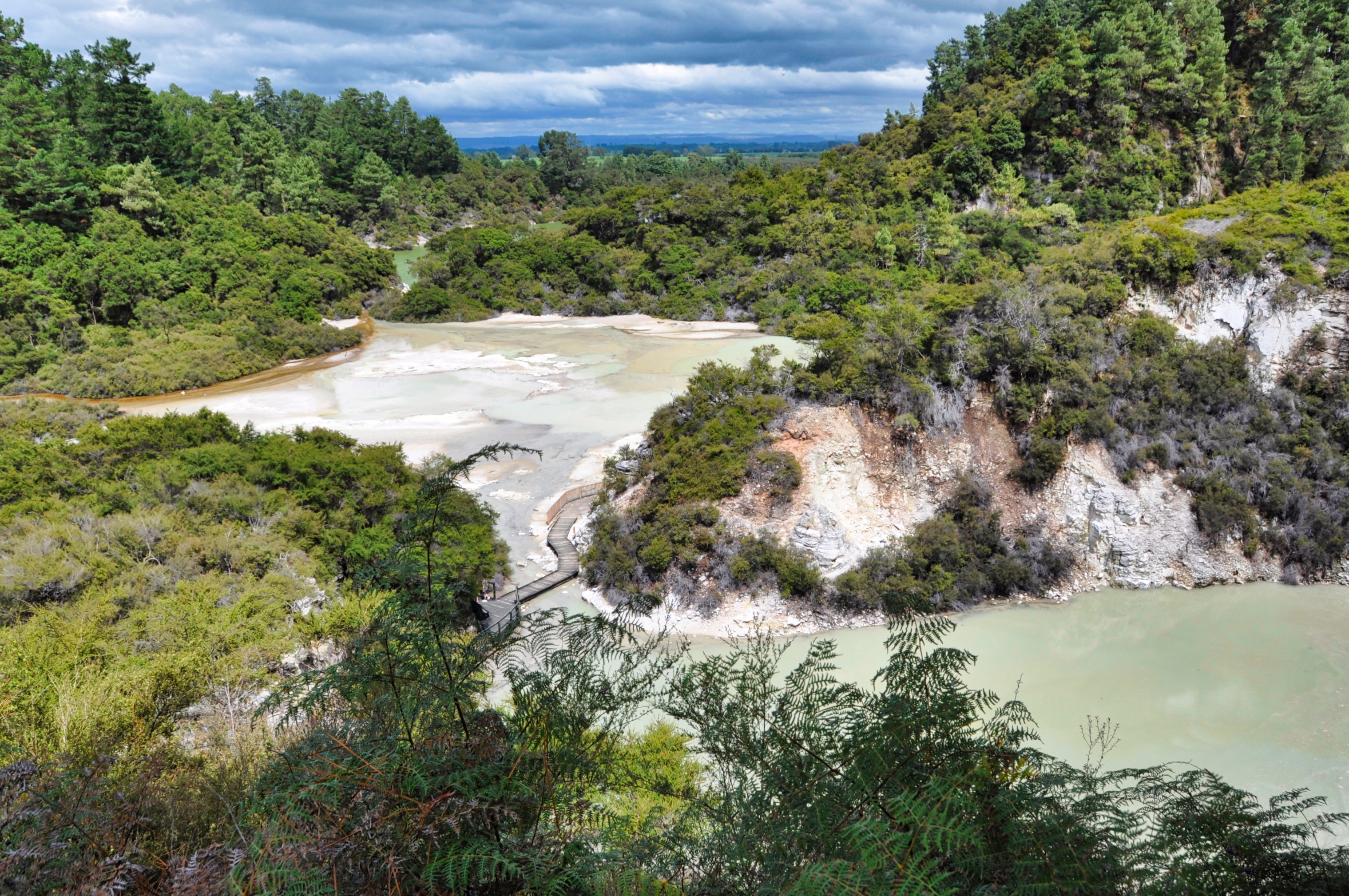 twotraveltheworld-waiotapu