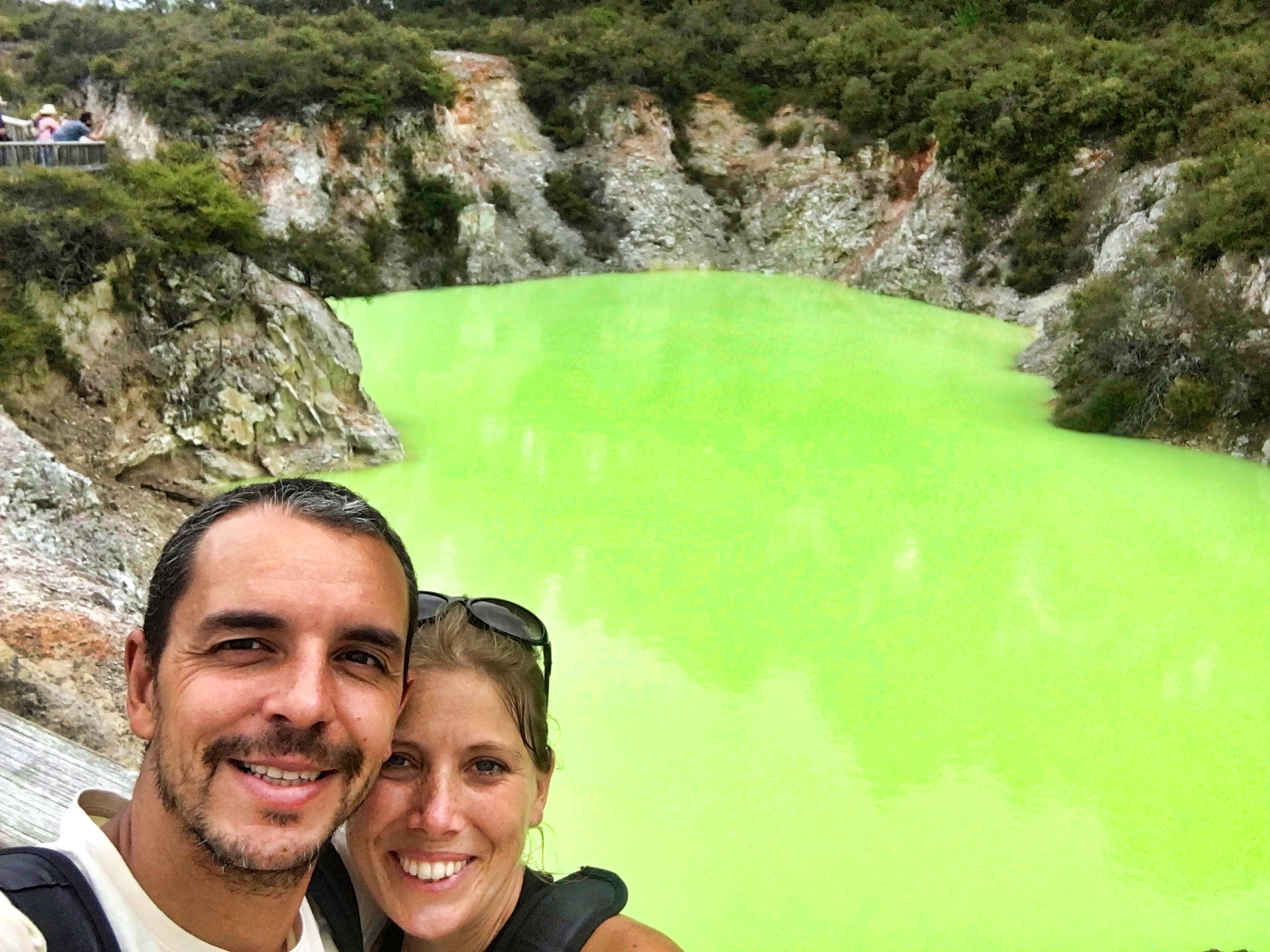 twotraveltheworld-waiotapu