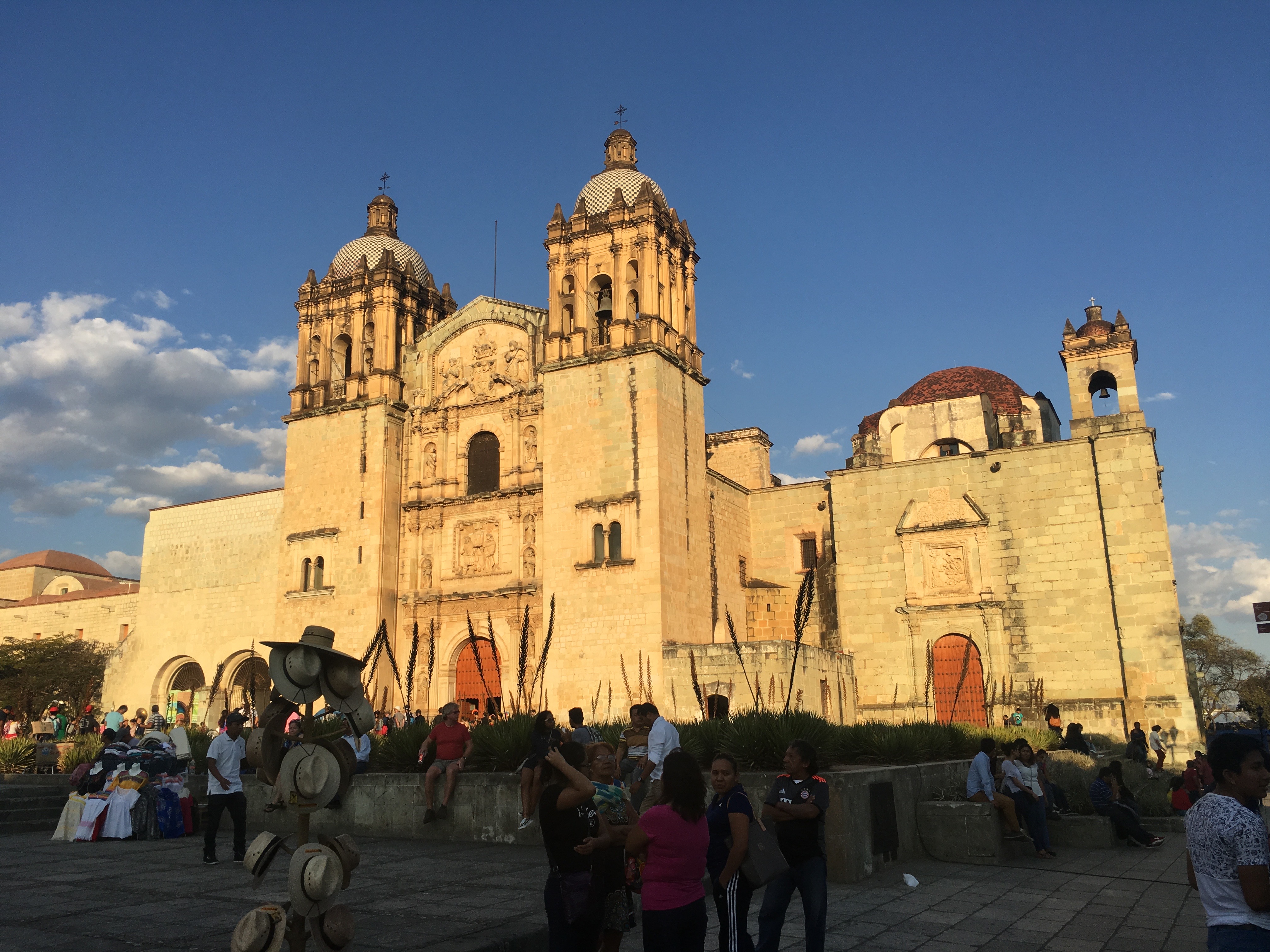 Two Travel The World - Zone archaeological of Monte Albán