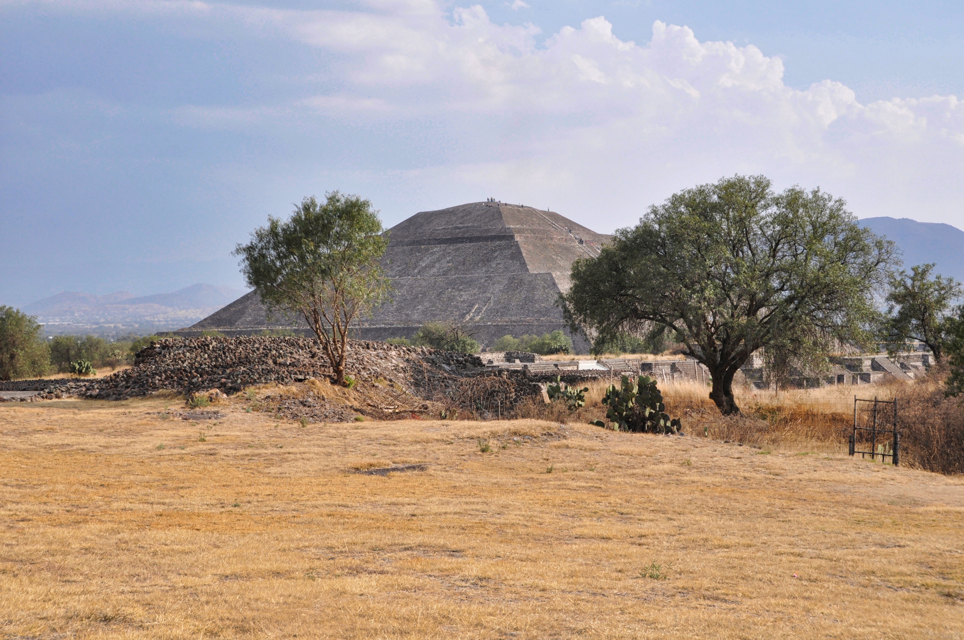 twotraveltheworld-Teotihuacan