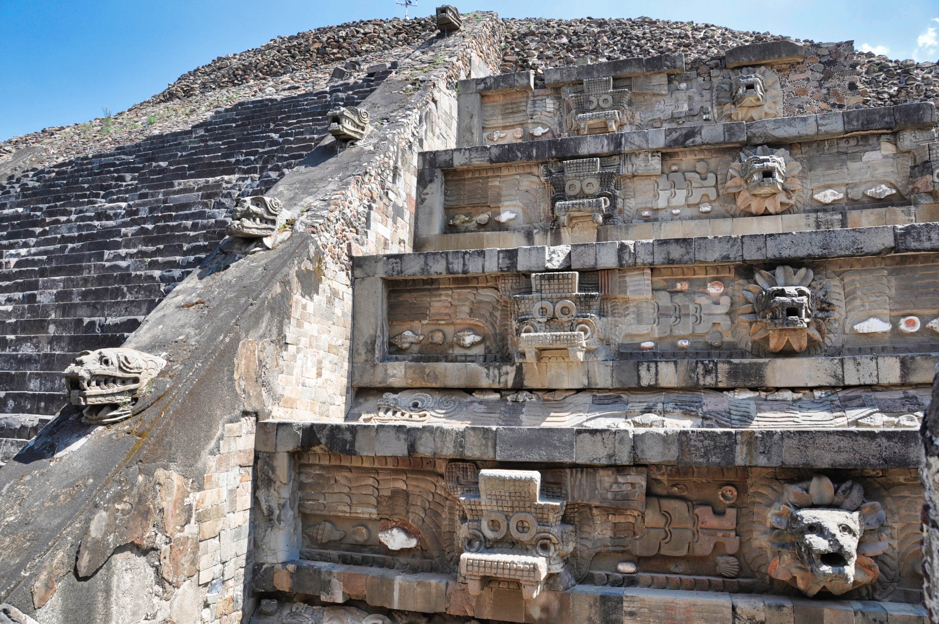 twotraveltheworld-Teotihuacan