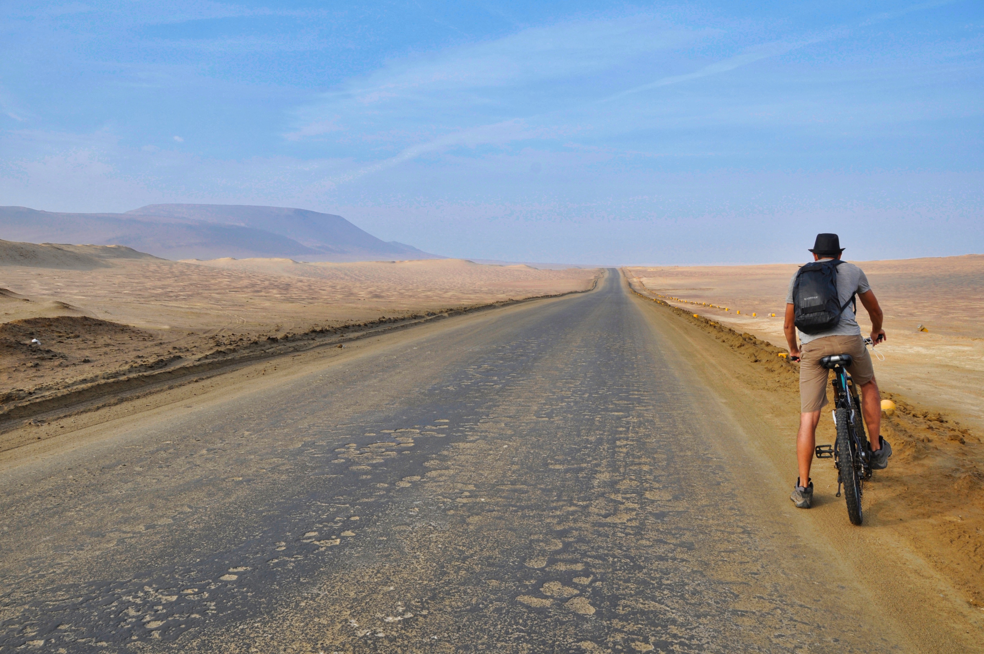 Two Travel The World - Cycling through the Paracas National Reserve in Peru