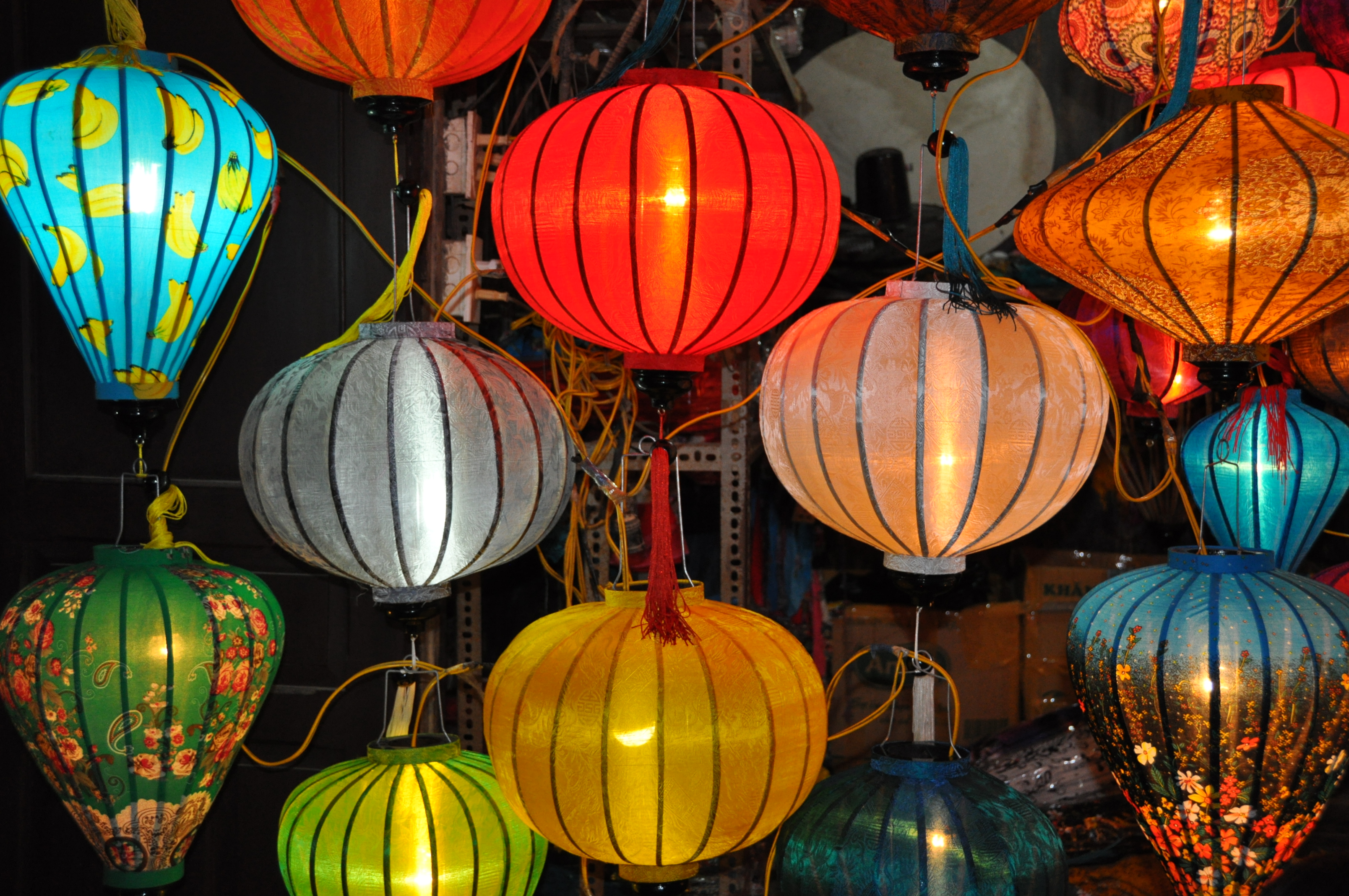 twotraveltheworld-HoiAn