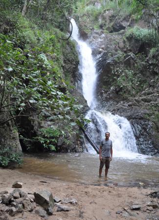 Two Travel The World - Mae Yen Waterfall
