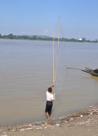 Two Travel The World - Sagaing, Inwa and Amarapura