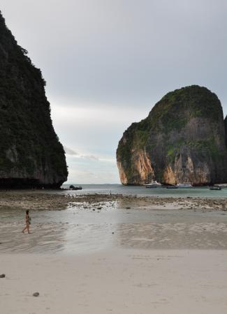 Two Travel The World - Maya Bay day trip