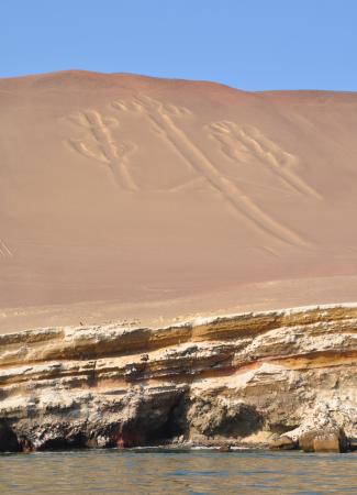 Two Travel The World - The Inside Guide to the Ballestas Islands of Peru