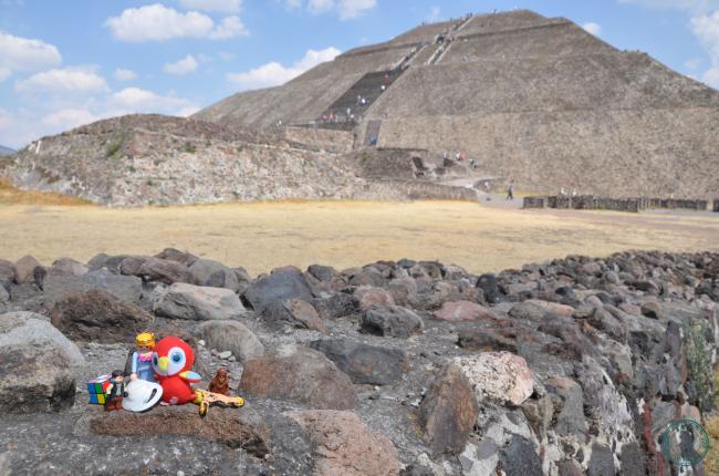 twotraveltheworld-Teotihuacan